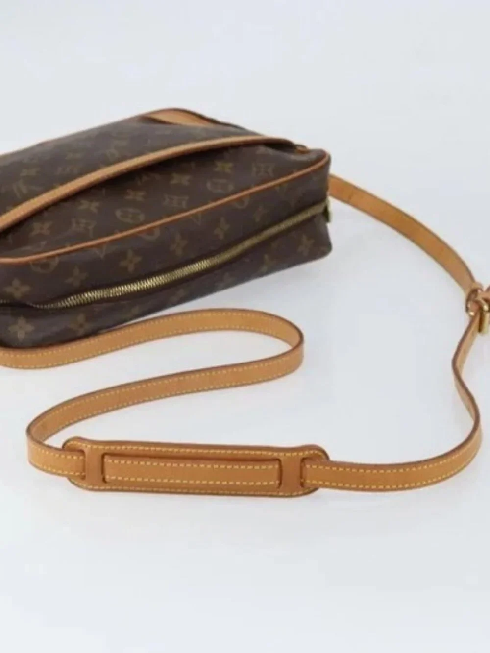 LOUIS VUITTON Monogram Trocadero 27 Shoulder Bag M51274 LV Auth 164606A